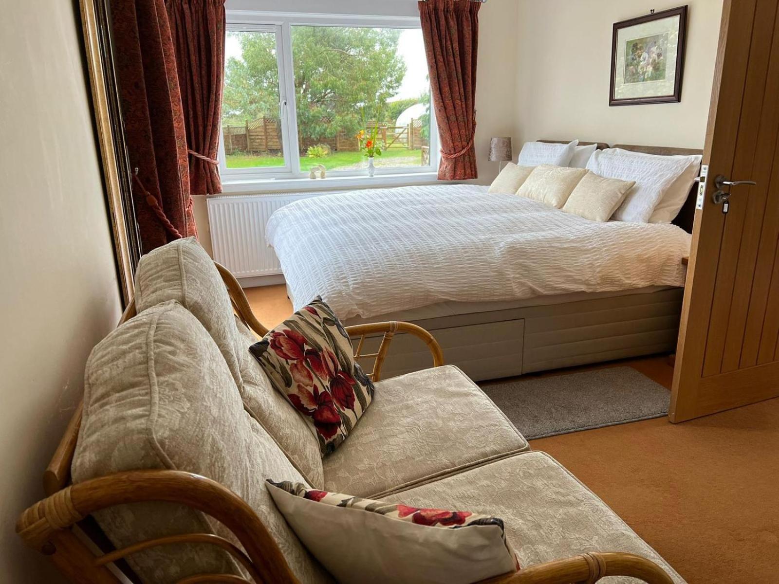 The Mended Drum Apartment Fortrose Room photo